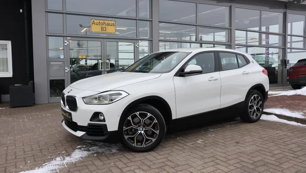 Main__Slider__Photo:BMW X2 sDrive 20 i Advantage Plus Navi LED Kamera 12/2019-0