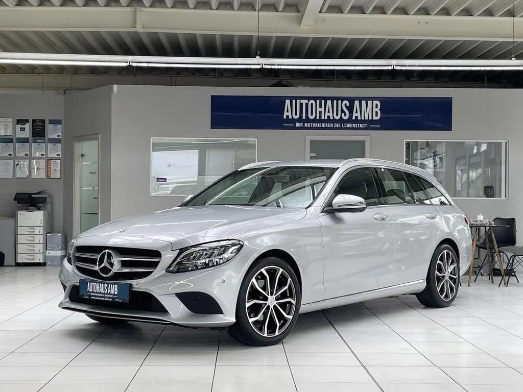 Main__Slider__Photo:Mercedes-Benz C-Class 180 T CGI Navi Sitzh. Kamera LED GRA AHK 08/2018-0