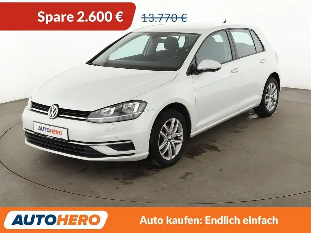 Main__Slider__Photo:Volkswagen Golf VII 1.0 TSI Comfortline BlueMotion*NAVI*PDC 02/2017-0