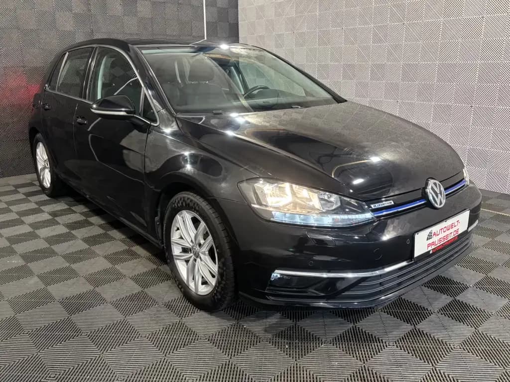 Main__Slider__Photo:Volkswagen Golf VII Lim. 1.5 TSI*COMFORTLINE*ACC-SHZ-SRA-16 06/2018-0