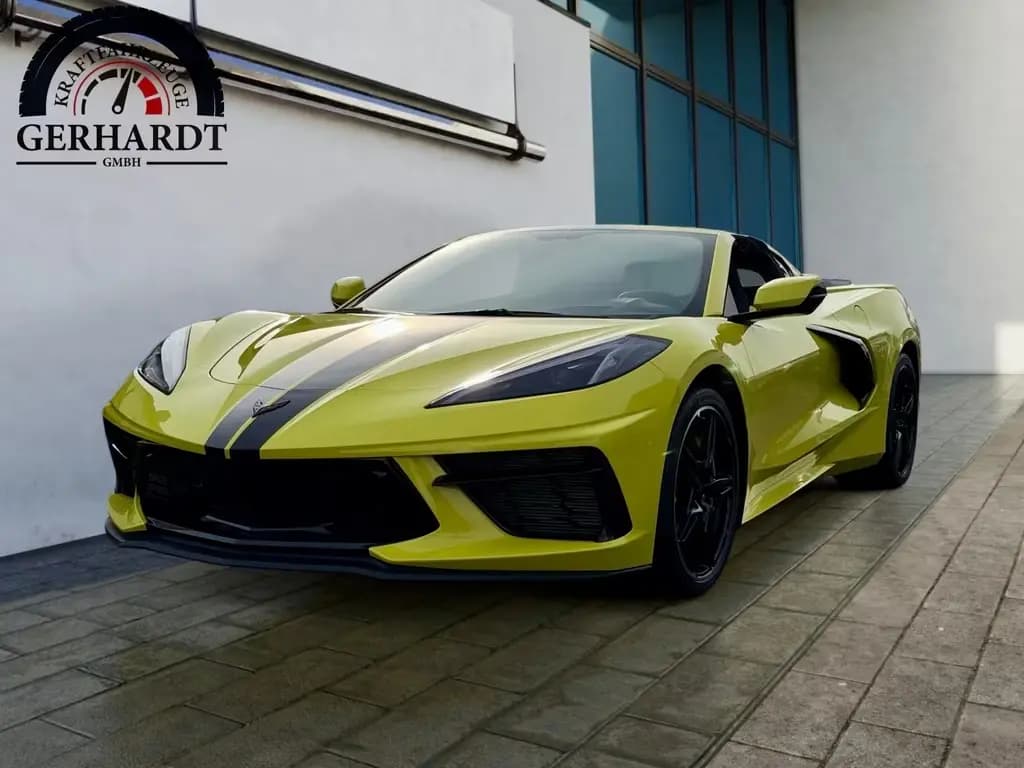 Main__Slider__Photo:Corvette C8 STINGRAY*70TH*ANNIVERSARY*EDITION*DEUTSCH*NEU 08/2025-0