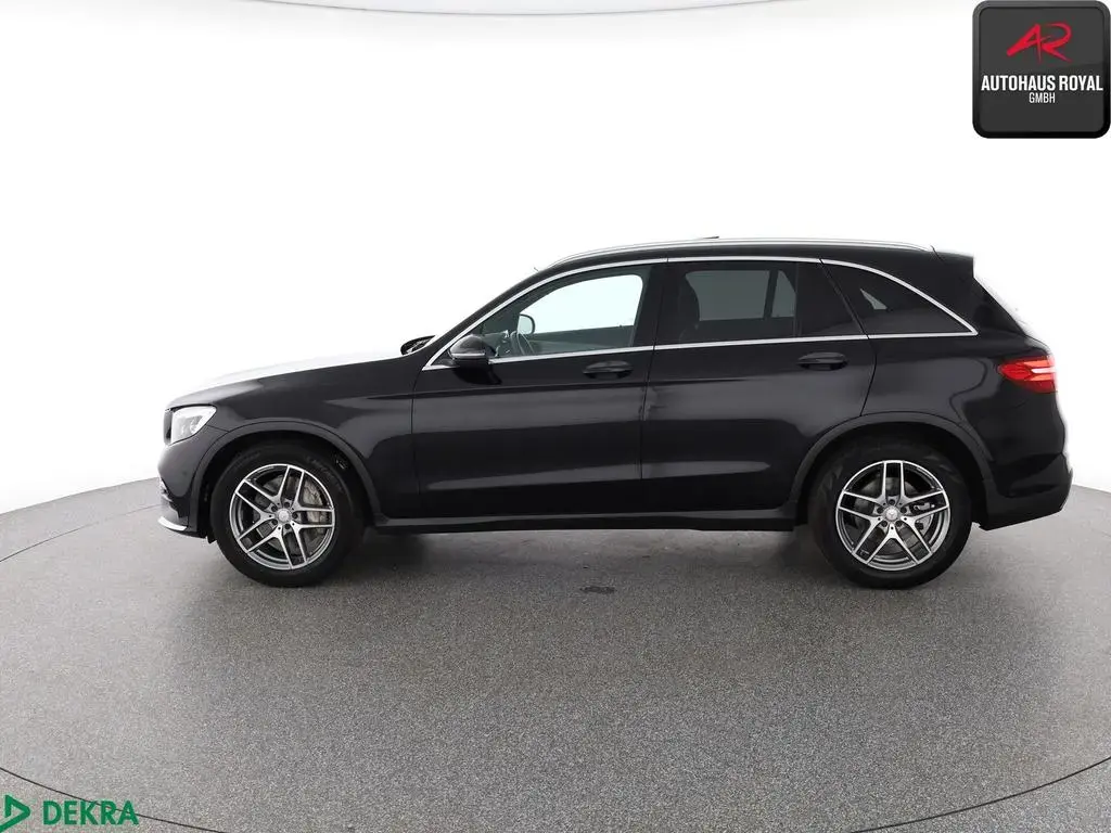 Main__Slider__Photo:Mercedes-Benz GLC-Class 250 4M AMG STANDHEIZ,KAMERA,PANO,AMBIENTE,SH 09/2016-1