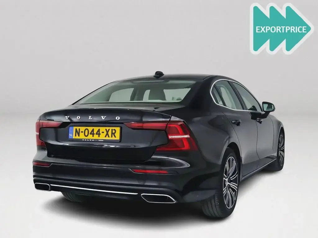 Main__Slider__Photo:Volvo S60 B3 Inscription | Tempomat | Stoel- en Stuurv 01/2022-1