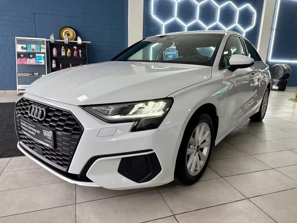 Main__Slider__Photo:Audi A3 Limousine 30 TDI basis 10/2022-0