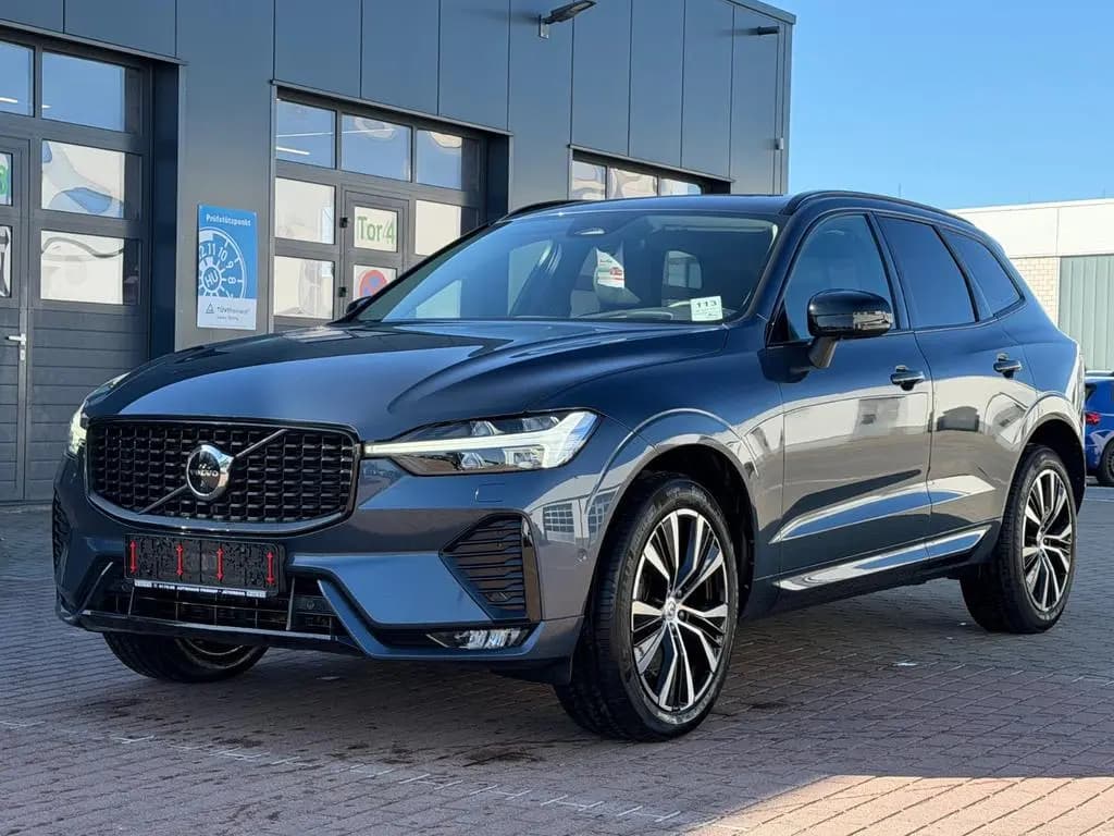 Main__Slider__Photo:Volvo XC60 B5 D Ultimate Dark AWD*STHZG*PANO*360°*ACC 11/2022-0