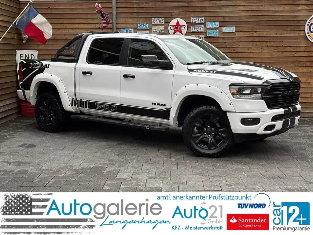 Main__Slider__Photo:Dodge RAM 1500 Laramie 5,7L 4x4 AHK 12´´ Navi Bügel 03/2021-0