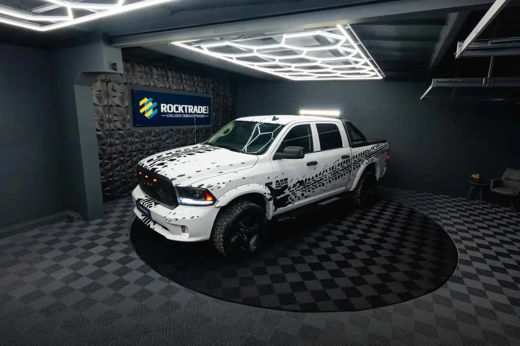 Main__Slider__Photo:Dodge RAM 5.7 V8 HEMI 4x4 OFFROAD Night-Paket *LED*AHK 10/2021-0