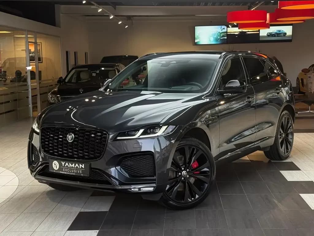Main__Slider__Photo:Jaguar F-Pace P400 AWD*Pano*HuD*Massage*Matrix*Standhzg 07/2024-0