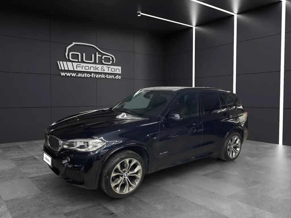Main__Slider__Photo:BMW X5 xDrive 35 i *Pano*AHK*Sport-Paket M*Leder* 12/2017-0