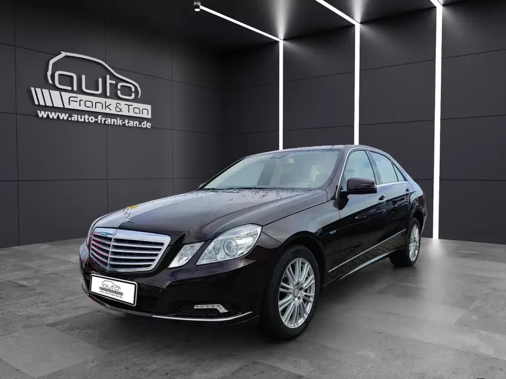Main__Slider__Photo:Mercedes-Benz E 350 CDI BlueEfficiency*Navi*Leder*Top Zustand* 06/2009-0