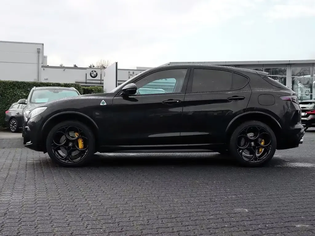 Main__Slider__Photo:Alfa Romeo Stelvio Quadrifoglio 2,9 V6 Bi Turbo 375KW 12/2021-1