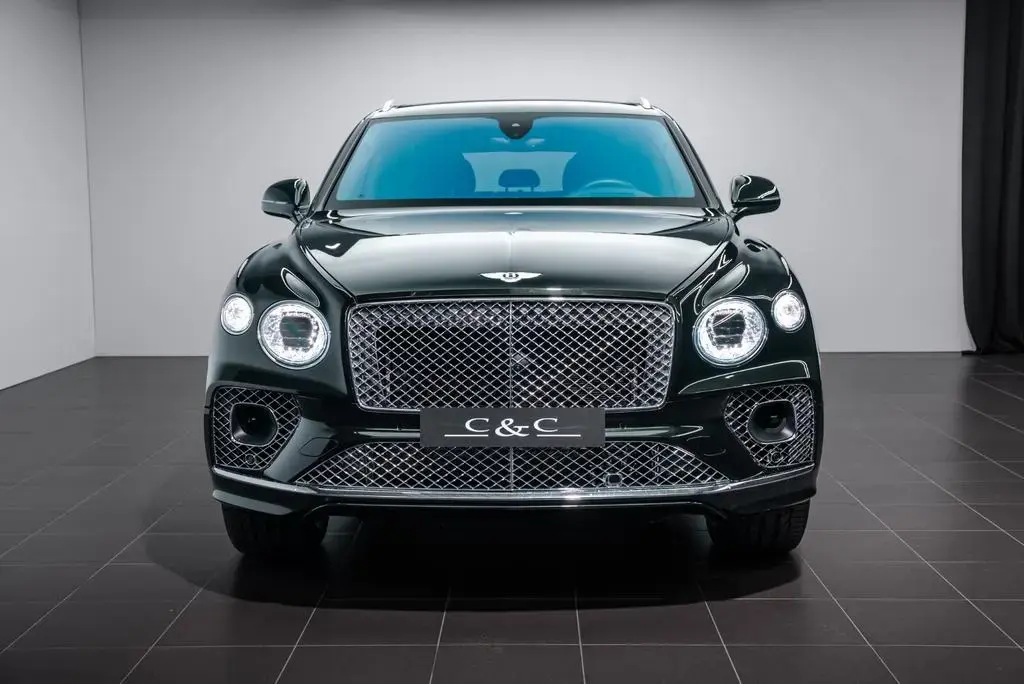 Main__Slider__Photo:Bentley Bentayga V8 FIRST EDITION/NAIM/TOURING SPEC 06/2021-1