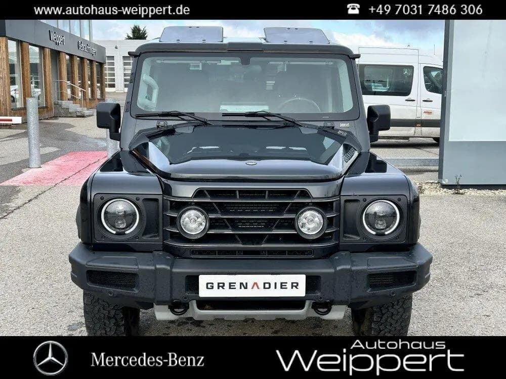 Main__Slider__Photo:INEOS Grenadier Fieldmaster Edit. LEDER AHK KAM SAFARI 12/2022-0