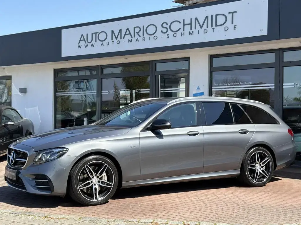 Main__Slider__Photo:Mercedes-Benz E-Class 53 AMG T 4Matic+ Wide*LED*360°*Standheizung* 10/2018-1
