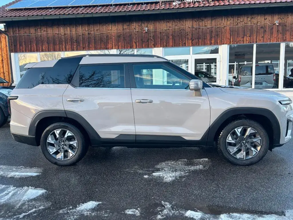 Main__Slider__Photo:Ssangyong Torres EV 152 Platinium 05/2024-1