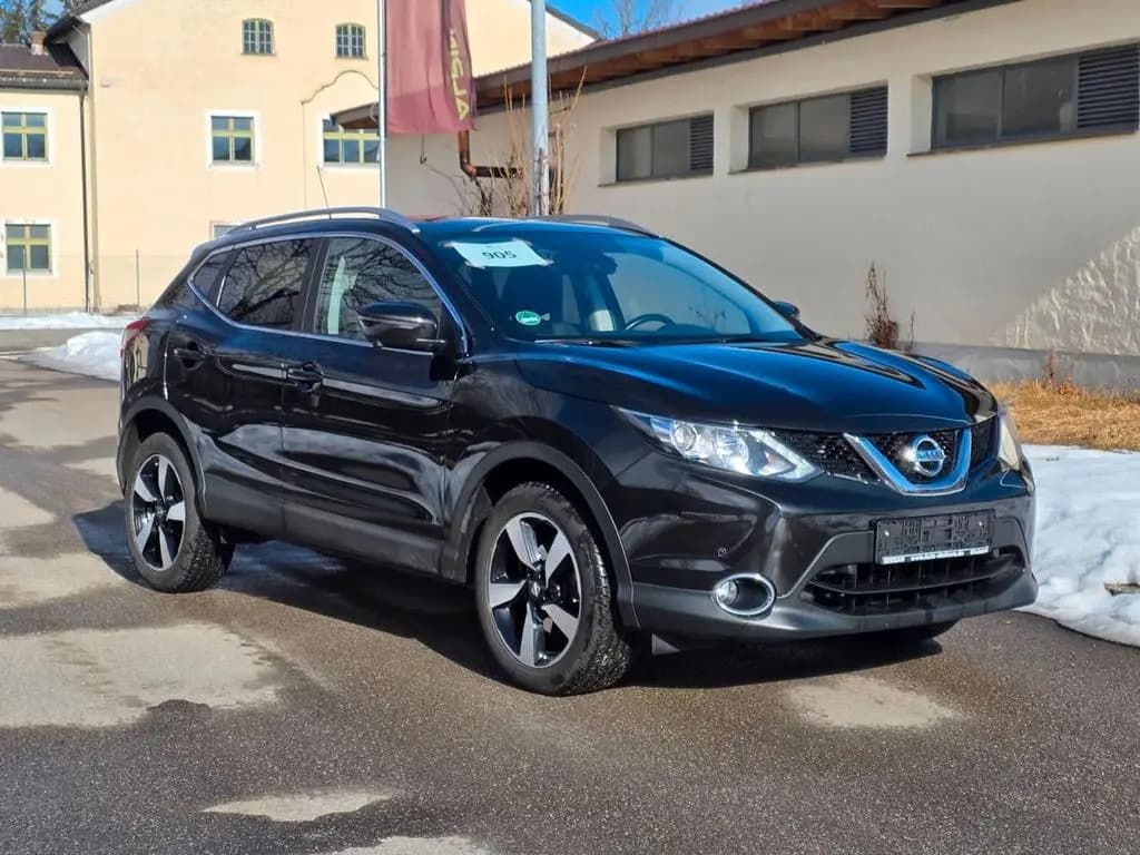 Main__Slider__Photo:Nissan Qashqai 360° TÜV+KD NEU incl Winterkomplttr. 11/2015-0