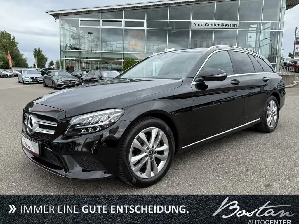 Main__Slider__Photo:Mercedes-Benz C-Class 180 AVANTGARDE/BURMESTER/KAMERA/HEAD UP/LEDER 01/2021-0