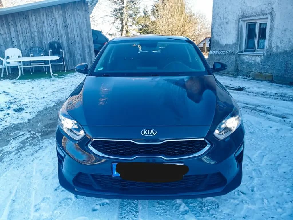 Main__Slider__Photo:Kia Ceed / Ceed 1.4 T-GDI Vision Vision 05/2020-0