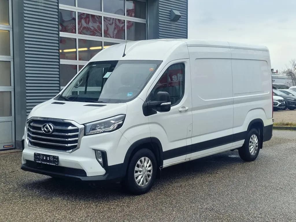 Main__Slider__Photo:Maxus Deliver 9 L3H2 Klima Kamera 11/2024-0