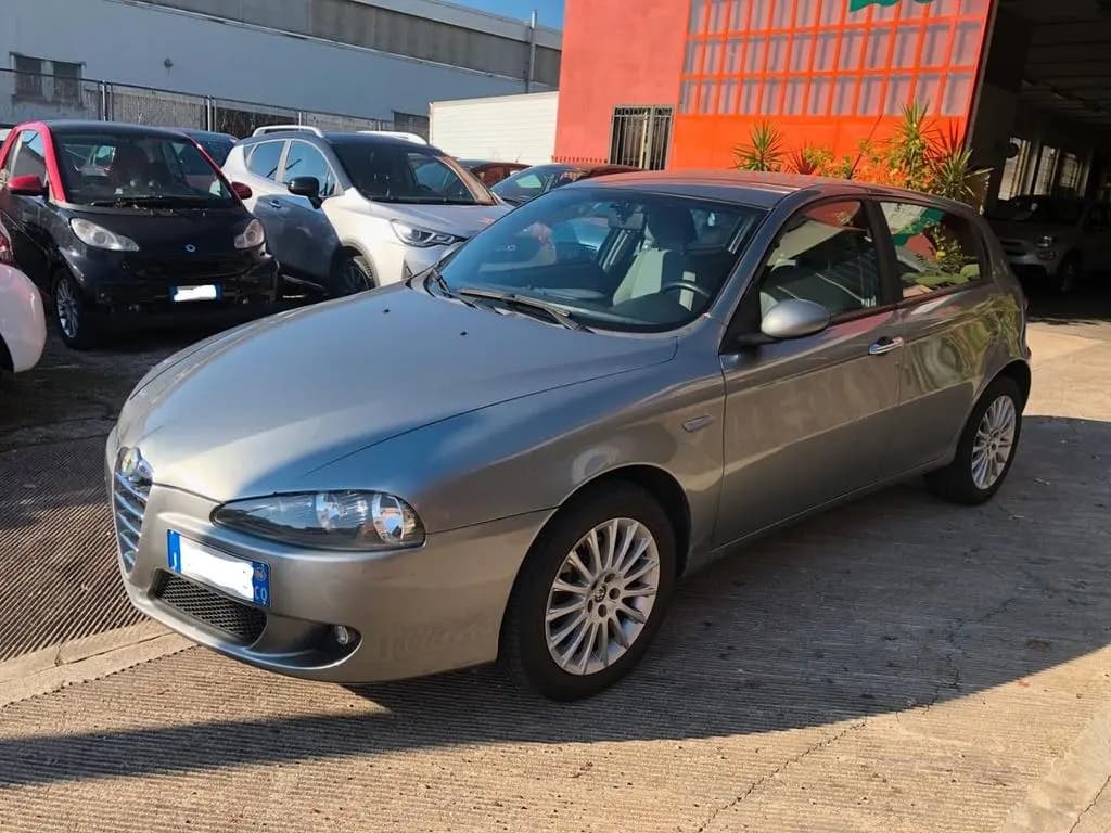 Main__Slider__Photo:Alfa Romeo 147 1.6 16V TS (105) 5 porte Progress 05/2006-0