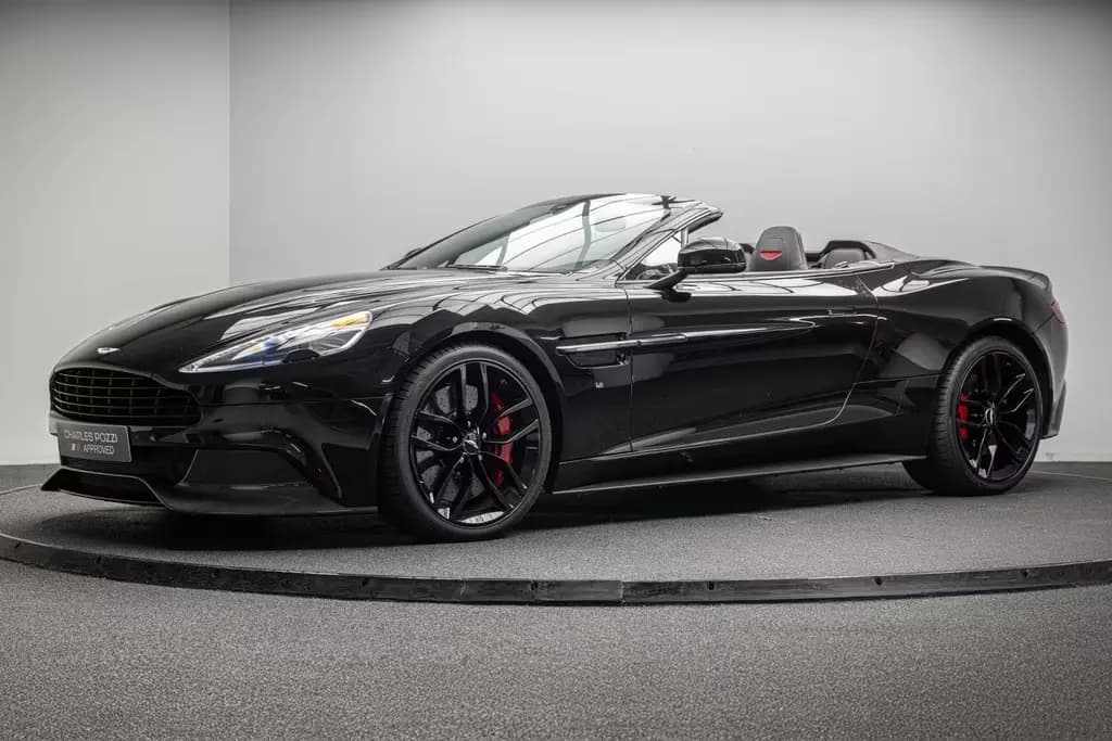Main__Slider__Photo:Aston Martin Vanquish VOLANTE 5.9 V12 570 CH 03/2018-0