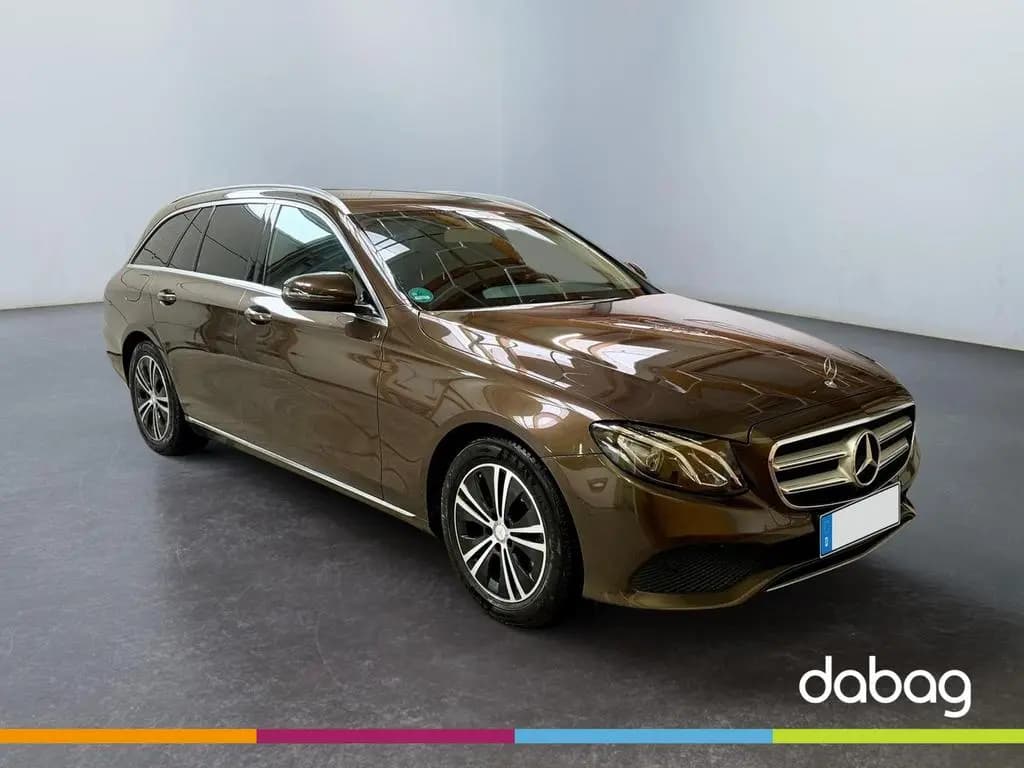 Main__Slider__Photo:Mercedes-Benz E-Class 200 T Avantgarde AHK schwenkbar Garantie Le... 01/2017-0