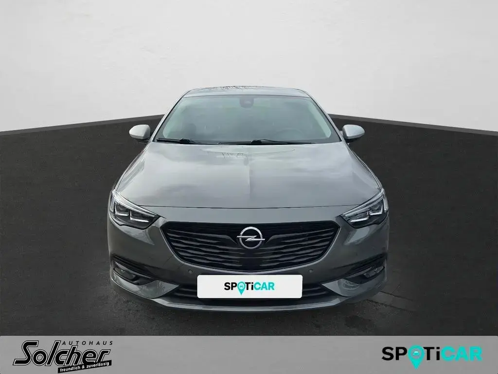 Main__Slider__Photo:Opel Insignia 2.0 BiTurbo Ultimate 4x4*Navi*R-Kamera* 05/2019-1