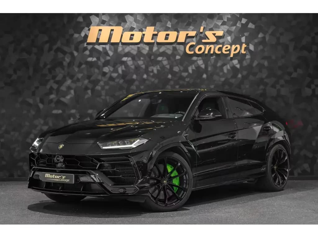 Main__Slider__Photo:Lamborghini Urus V8 - NERO HELENE / VERDE 05/2021-0