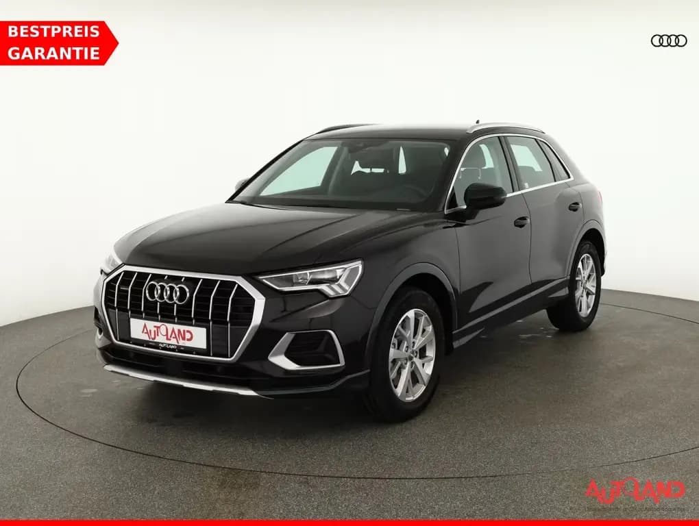 Main__Slider__Photo:Audi Q3 45 TFSI quattro advanced LED Virtual Cockpit 08/2019-0