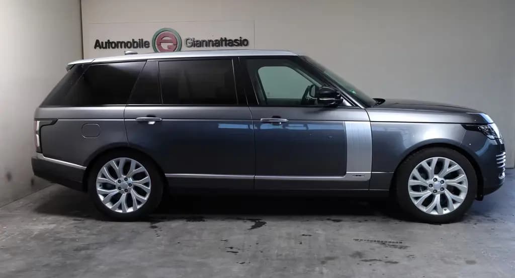 Main__Slider__Photo:Land Rover Range Rover Rover Autobiography LWB*Lang*TV*Laser 05/2018-0