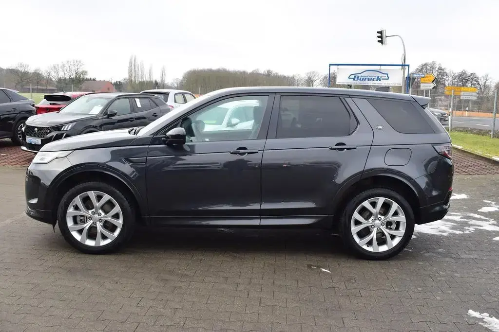 Main__Slider__Photo:Land Rover Discovery Sport P300e Plug-In Hybrid / R-Dynamic 12/2022-1