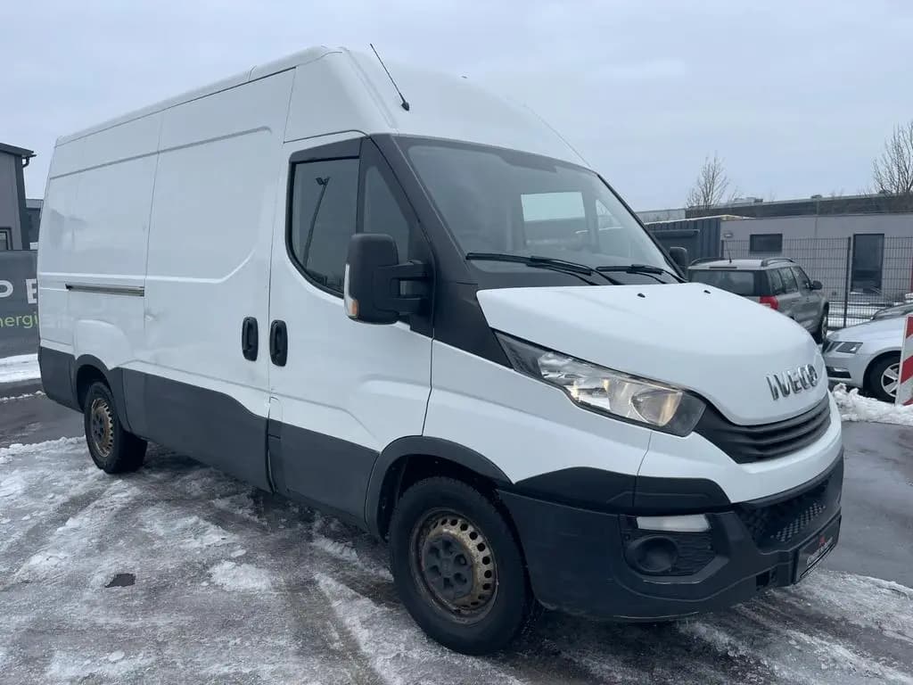 Main__Slider__Photo:Iveco ANDERE Daily Kasten HKa 35 S TÜV 06 2027 04/2017-0