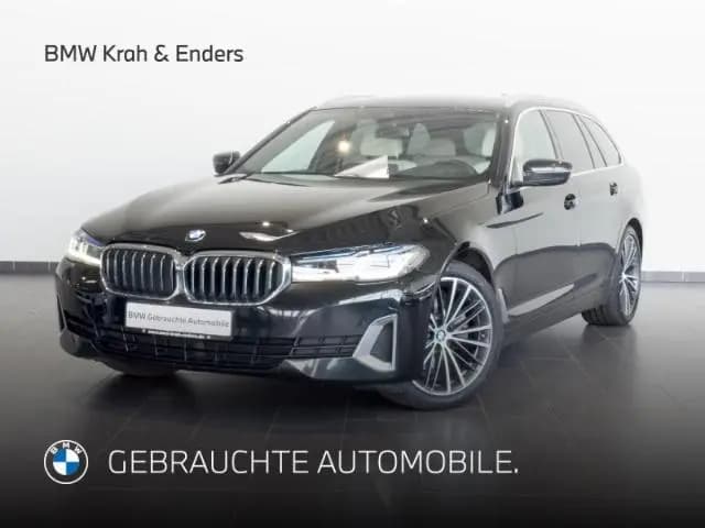Main__Slider__Photo:BMW 5 Series 520 d Touring Luxury Line Memory+Pano+Laserlicht 11/2021-0