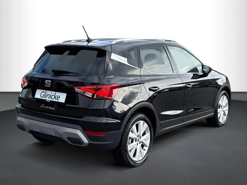 Main__Slider__Photo:Seat Arona Xperience 1.0 TSI DSG, RFK, NAVI 06/2025-1
