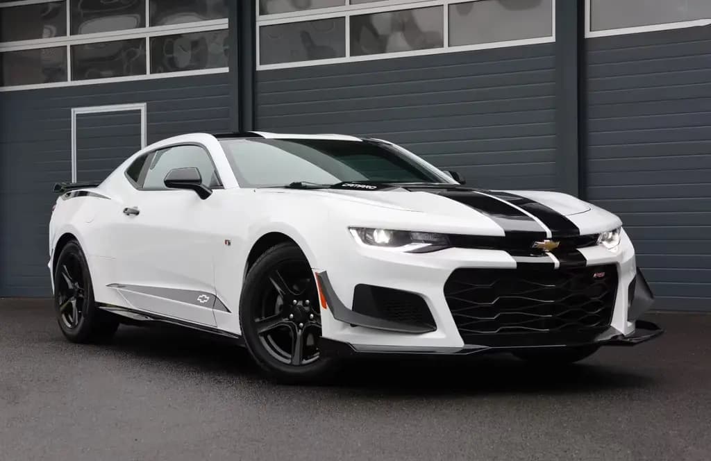 Main__Slider__Photo:Chevrolet Camaro 3.6 ZL1 Optik/LED/CarPlay/Kamera/R18 07/2020-0