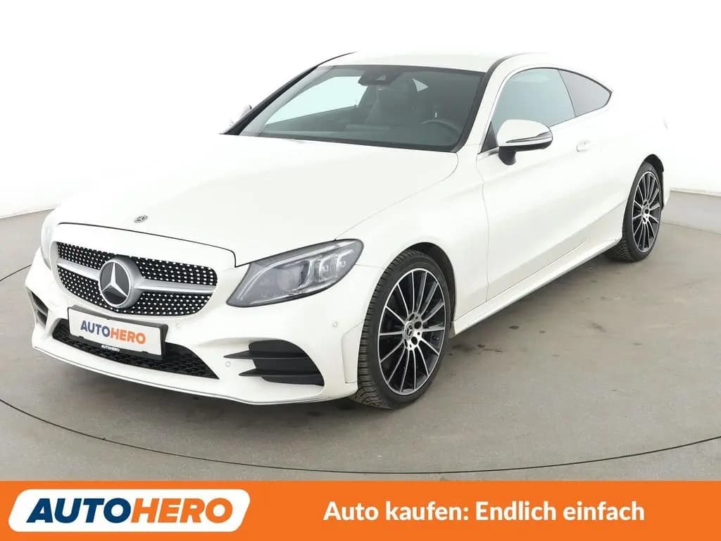 Main__Slider__Photo:Mercedes-Benz C-Class 300 AMG Line Aut.*NAVI*LED*CAM*PDC*SHZ*TEMPO* 03/2019-0