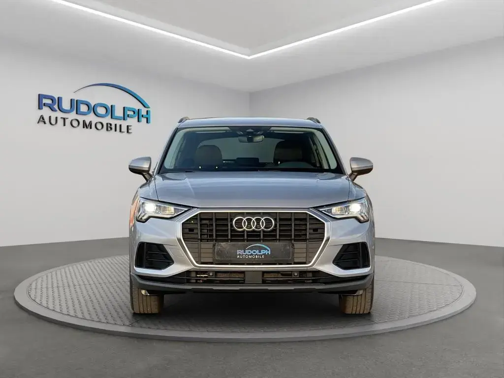 Main__Slider__Photo:Audi Q3 35 2,0 TDI AUTOM. NAVI LED VIRTUAL GARANTIE 08/2022-1