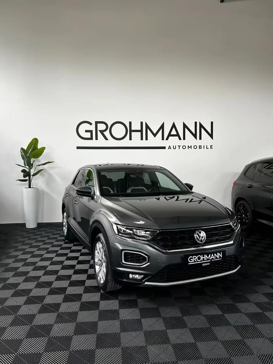 Main__Slider__Photo:Volkswagen T-Roc 07/2018-0