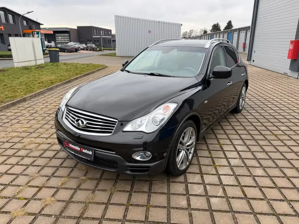 Main__Slider__Photo:Infiniti EX30 EX EX30d 03/2011-0