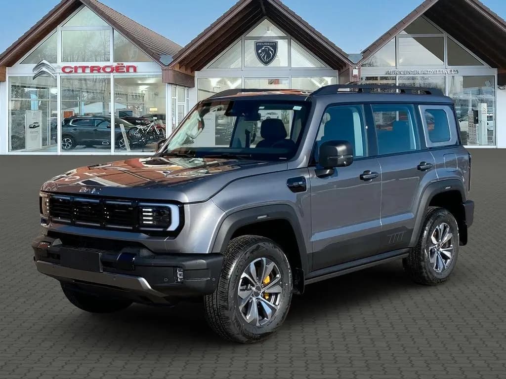 Main__Slider__Photo:BAIC BJ40 PRO Automatik 4x4 inkl. Hängerkupplung null-0