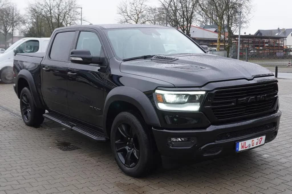 Main__Slider__Photo:Dodge RAM Sport 4x4 |Black|Navi|Kam|LED|AHK| 07/2022-0