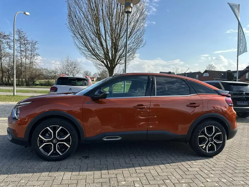 Main__Slider__Photo:Citroën C4 Shine ELEC 136 HUD Navi 360 Kamera CarPlay 07/2022-1