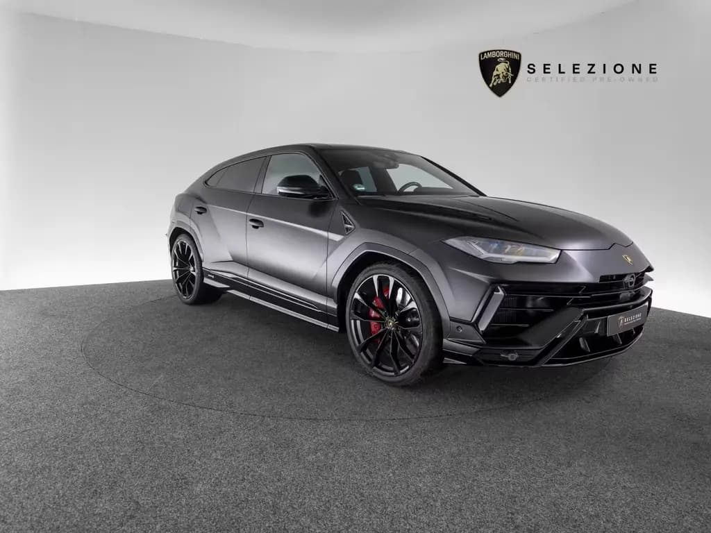 Main__Slider__Photo:Lamborghini Urus S 23" AKRAPOVIC B&O PANO MASSAGE PARK-ASSIS 12/2023-0
