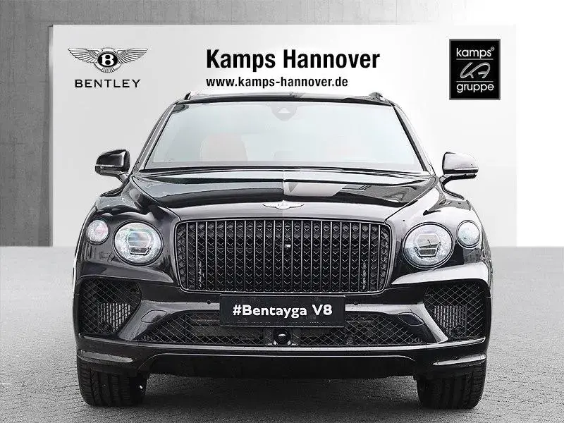Main__Slider__Photo:Bentley Bentayga Azure Hybrid *Mandarin-Interieur* null-1