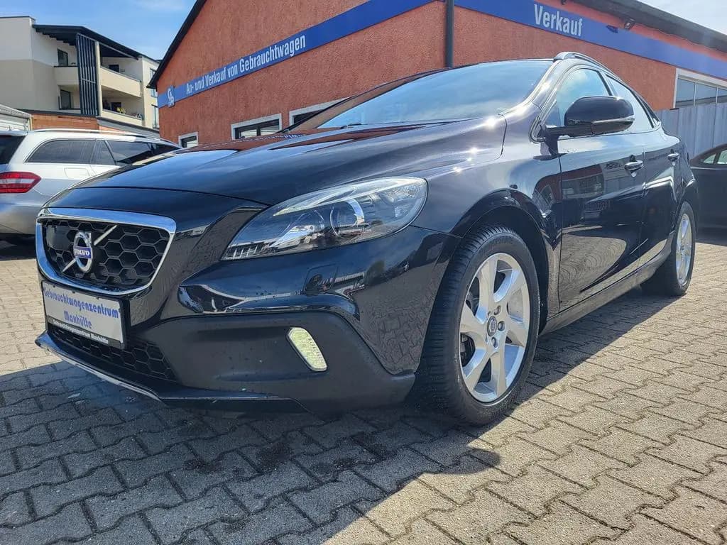 Main__Slider__Photo:Volvo V40 Cross Country You! AWD,Standheizung 11/2014-0