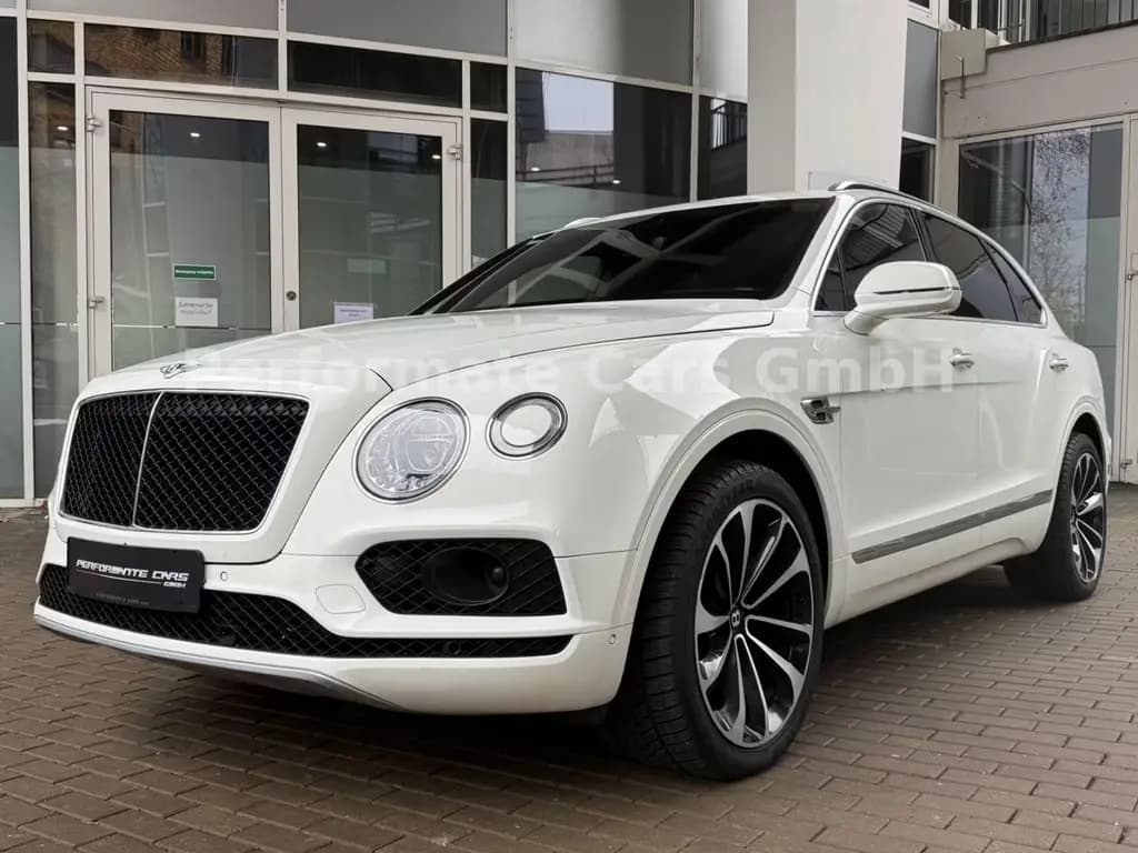 Main__Slider__Photo:Bentley Bentayga 4.0 V8 D Autom.-Voll-Mulliner 01/2018-0