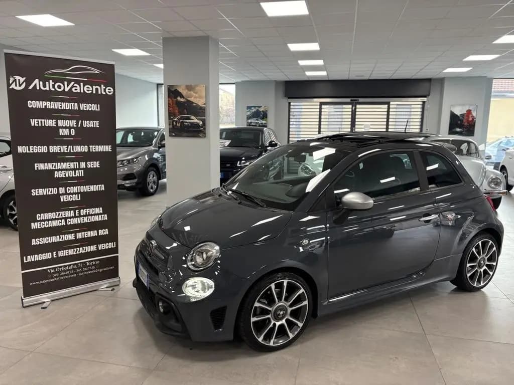 Main__Slider__Photo:Abarth 595 Turismo 1.4 Turbo 165 CV 2021 km 1100 02/2021-0