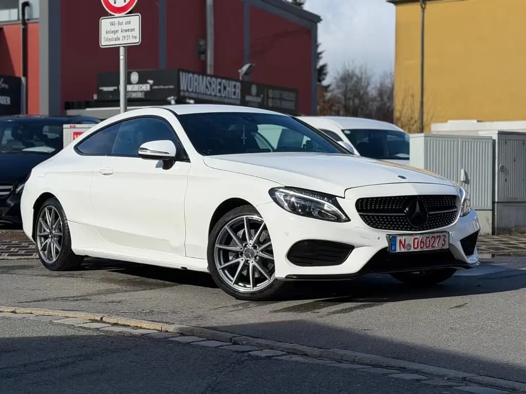 Main__Slider__Photo:Mercedes-Benz C 180 Coupe Night Edition AMG Line 01/2018-0