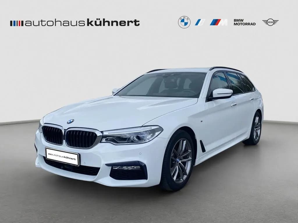Main__Slider__Photo:BMW 5 Series 520d xDrive Touring Aut. ///M-Sport ACC HUD RFK 02/2018-0