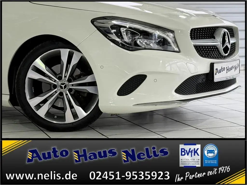 Main__Slider__Photo:Mercedes-Benz CLA-Class 180 Coupe Urban PDC Navi LED NotbremsAssyst 03/2018-1